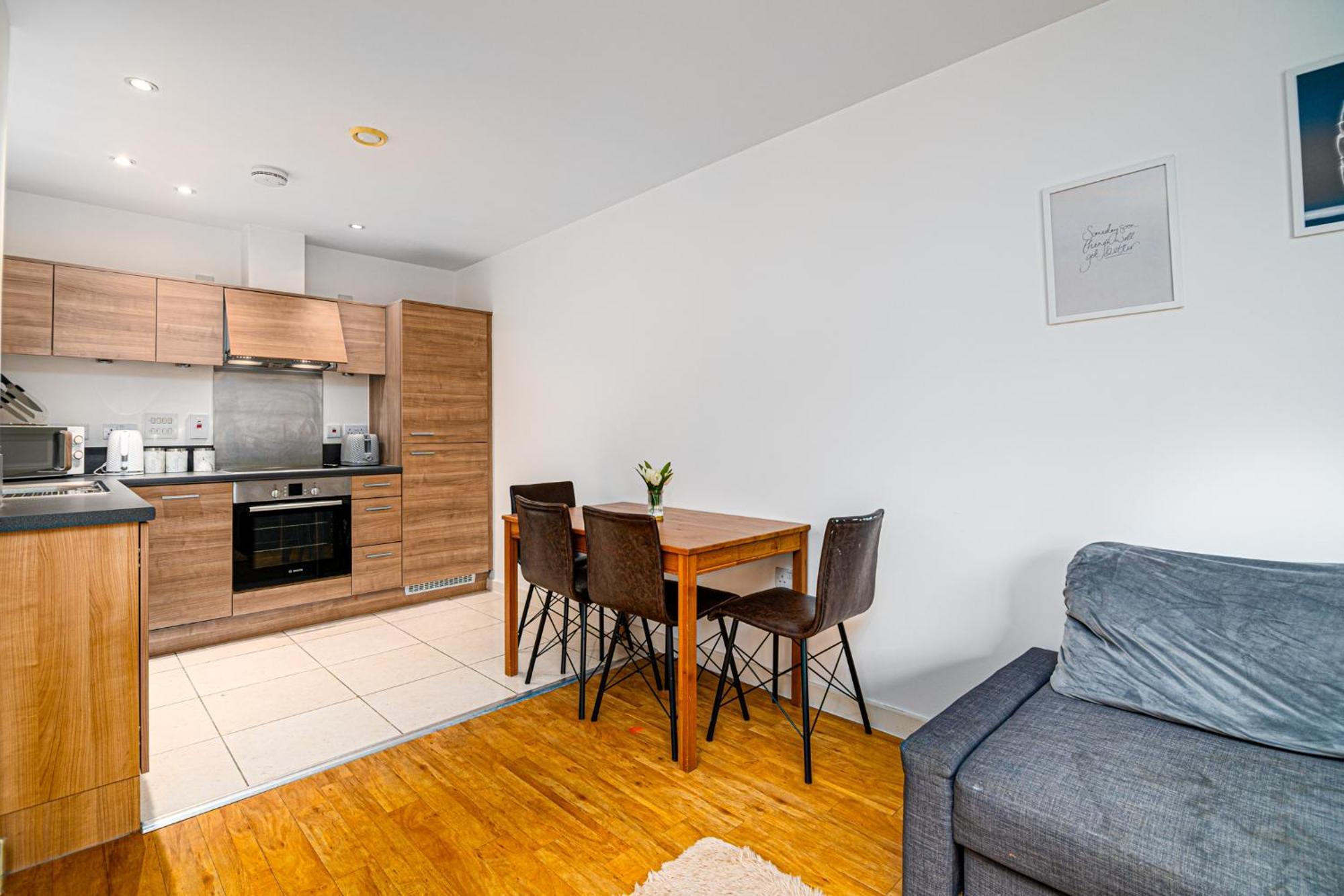 Zenith Hub Apartment London Exterior photo