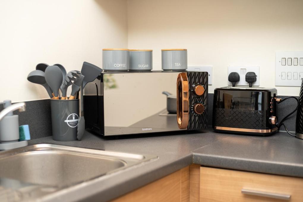 Zenith Hub Apartment London Exterior photo