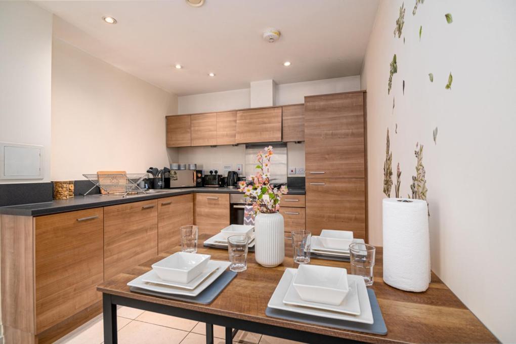 Zenith Hub Apartment London Exterior photo